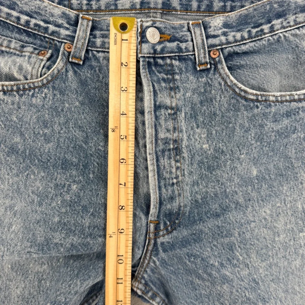 Vintage Levis 501 Acid Wash Jeans Mens 34x30 Made in USA Button Fly Blue Denim